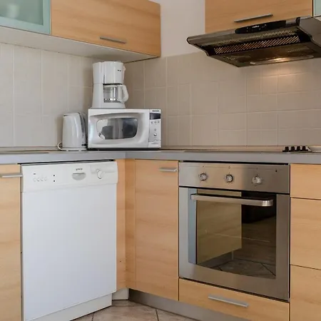 بيت ضيافة Silvana In Kampor