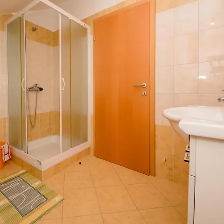 Gostinjska kuća Silvana In