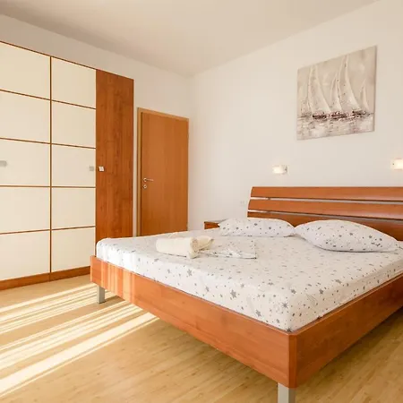 Silvana In Gostinjska kuća Kampor