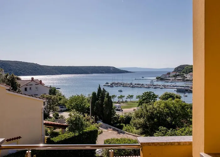 ゲストハウス Silvana In